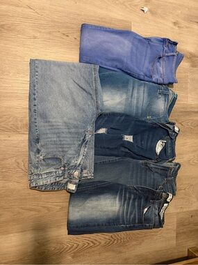 Lot of 6 - Size 7 Woman’s Blue Denim Jeans - Mixed Washes